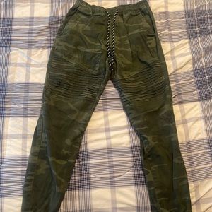 Steve’s Jeans Camo Joggers